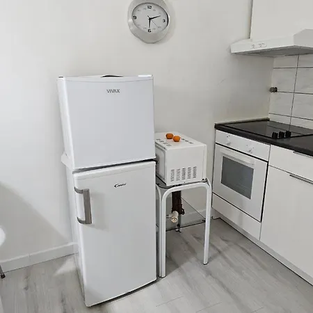 App Garibaldi Apartman Fiume