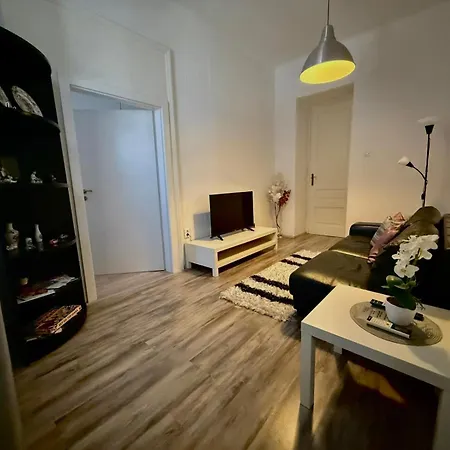 App Garibaldi Apartman *