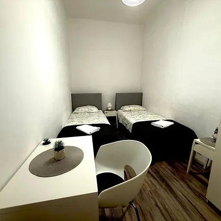 App Garibaldi Apartman *